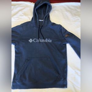 Columbia sweatshirt